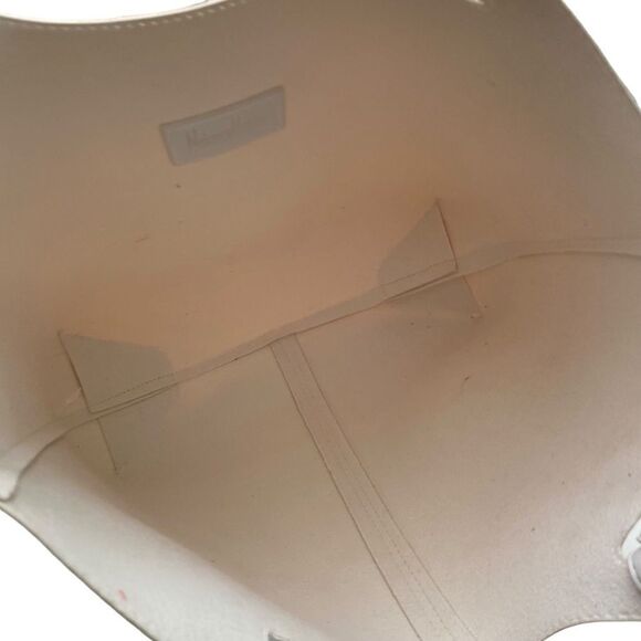 Neiman Marcus Classic White Tote Bag - Picture 9 of 10